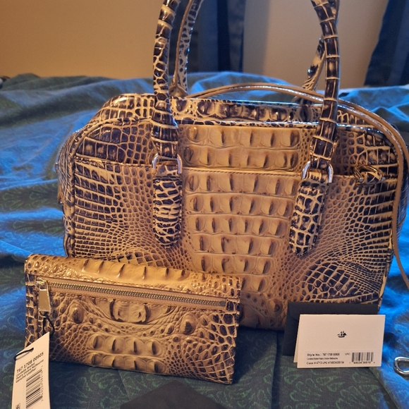 NWT Brahmin bag + wallet set - Picture 2 of 10